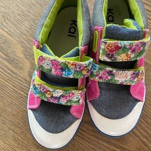 NWOT See Kai Run Velcro Tennis Shoes Size 1